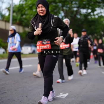 Runner Photo 3948591