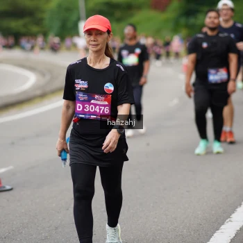 Runner Photo 3948595