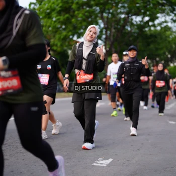 Runner Photo 3948596