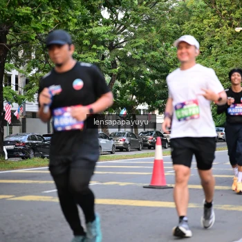 Runner Photo 3948619
