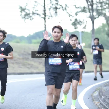Runner Photo 3948625