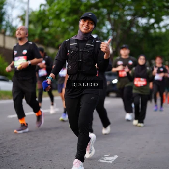 Runner Photo 3948649