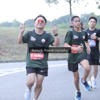 Runner Photo 3948664