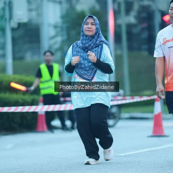 Runner Photo 3948666