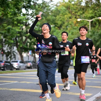 Runner Photo 3948685