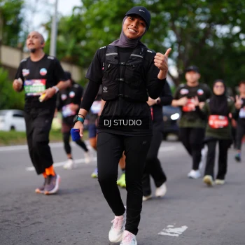 Runner Photo 3948686