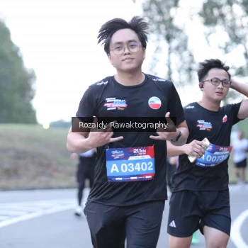 Runner Photo 3948693