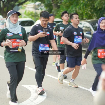 Runner Photo 3948707