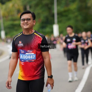 Runner Photo 3948717