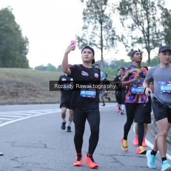 Runner Photo 3948720
