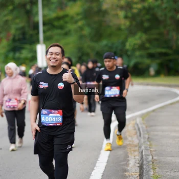 Runner Photo 3948753