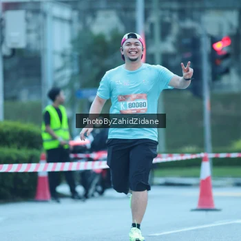 Runner Photo 3948776
