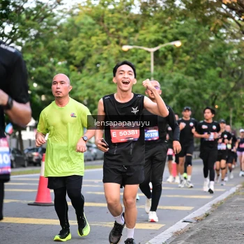 Runner Photo 3948795