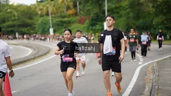 Runner Photo 3948859