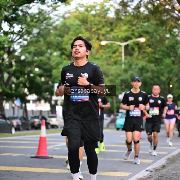 Runner Photo 3948869