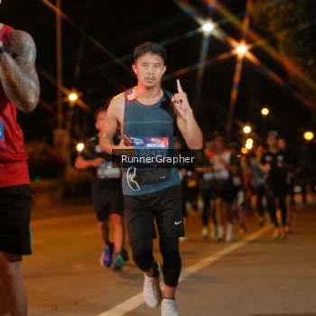 Runner Photo 3948876