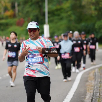 Runner Photo 3948895