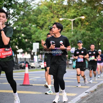 Runner Photo 3948919