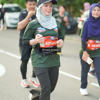 Runner Photo 3948946