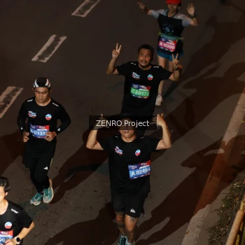Runner Photo 3948960