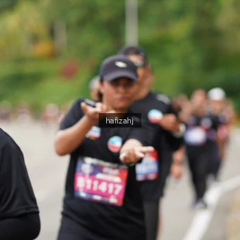 Runner Photo 3948972