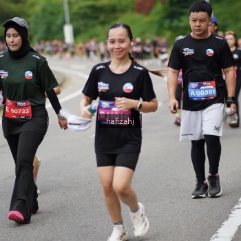 Runner Photo 3949019