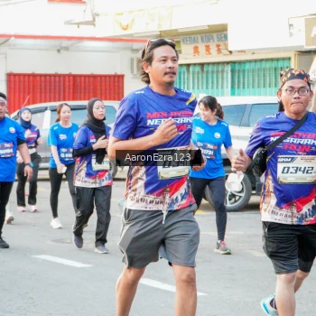Runner Photo 3949088