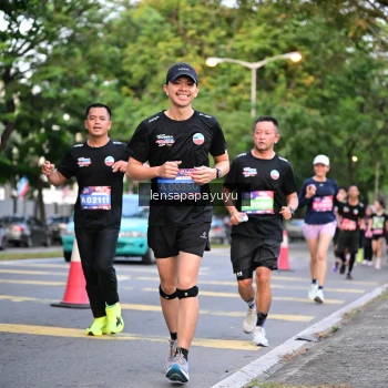 Runner Photo 3949100