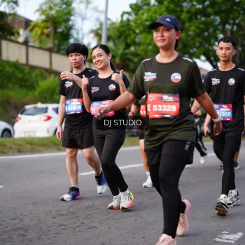 Runner Photo 3949140