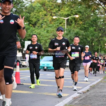 Runner Photo 3949172