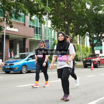 Runner Photo 3949193