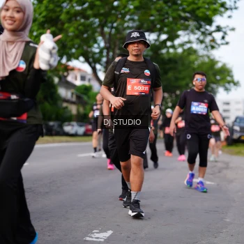 Runner Photo 3949225