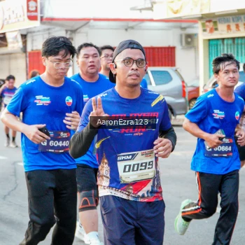 Runner Photo 3949247