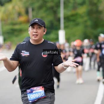 Runner Photo 3949259