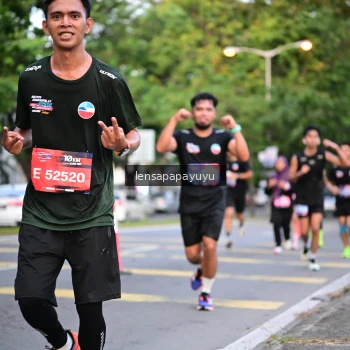 Runner Photo 3949294