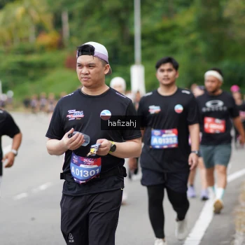 Runner Photo 3949299