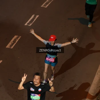 Runner Photo 3949310