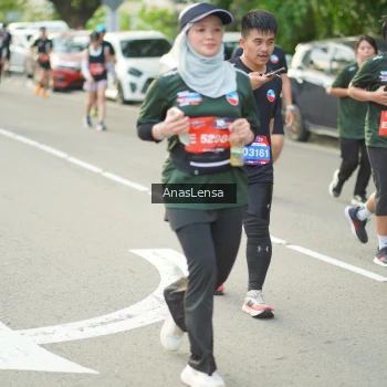 Runner Photo 3949339