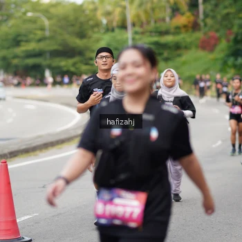 Runner Photo 3949340