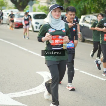 Runner Photo 3949356