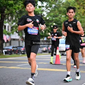 Runner Photo 3949368