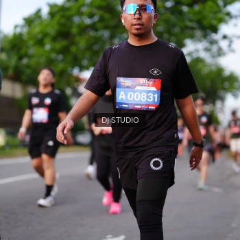 Runner Photo 3949385