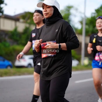 Runner Photo 3949395