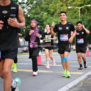 Runner Photo 3949400