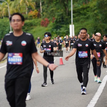Runner Photo 3949423