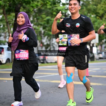 Runner Photo 3949476