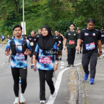 Runner Photo 3949530