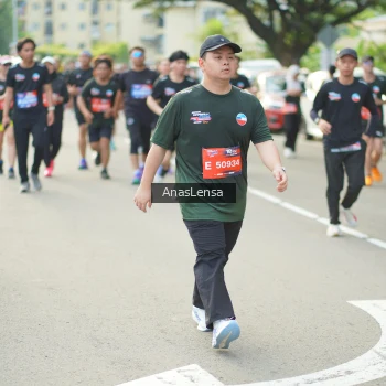 Runner Photo 3949659