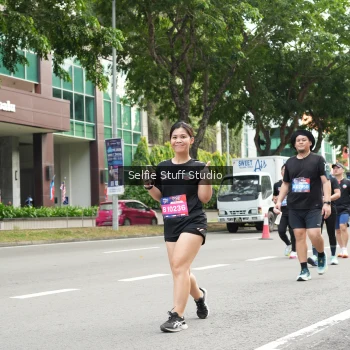 Runner Photo 3949671