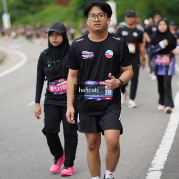 Runner Photo 3949685